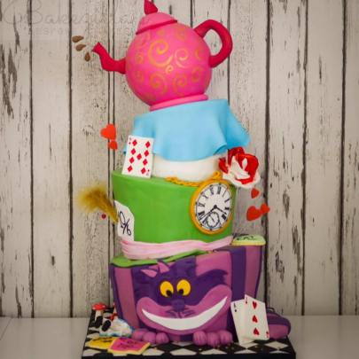 alice in wonderland birthday cake for  this mad hatters tea party 